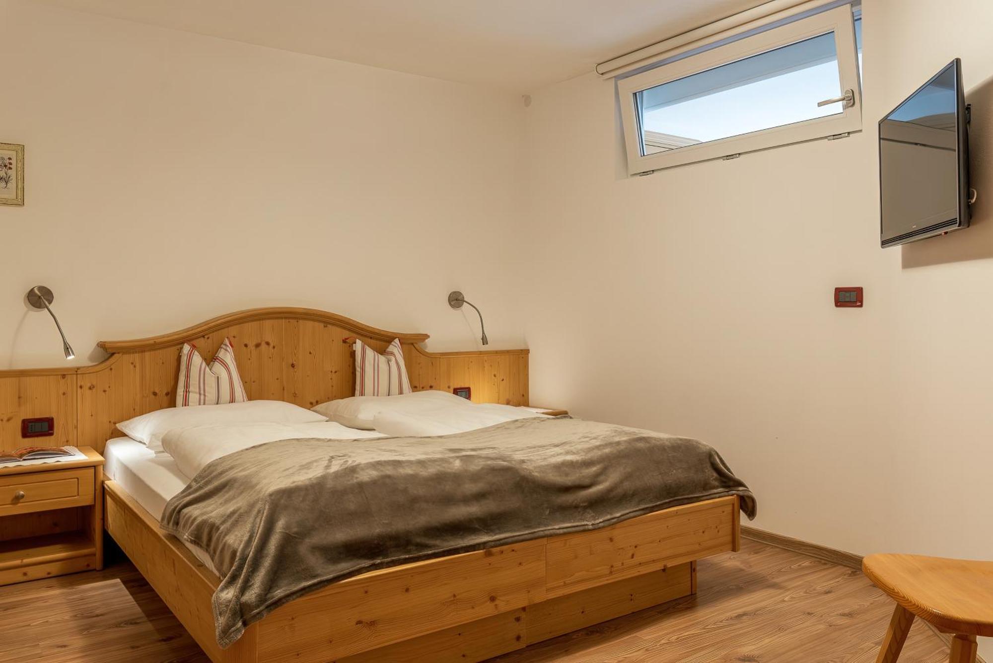 Residence Prapoz オルティゼーイ エクステリア 写真