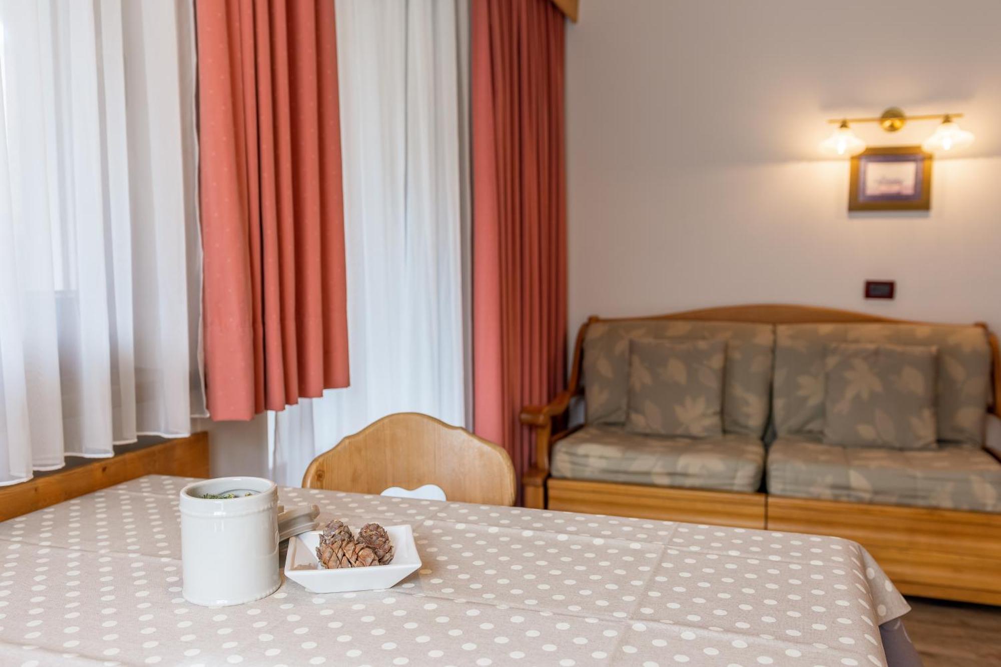 Residence Prapoz オルティゼーイ エクステリア 写真